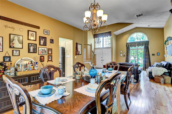 Chandelier, Dining room, Interior, Living room, Wood Texture Flooring