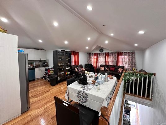 Interior, Kitchen, Living room, Recessed Lighting, Wood Texture Flooring
