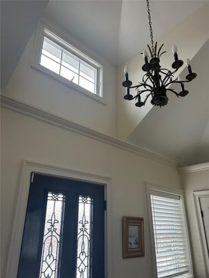 Chandelier, Interior