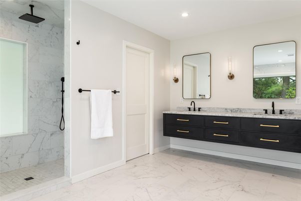 Bathroom, Dual Sink Vanities, Interior, Marble, Marble Walls, Recessed Lighting