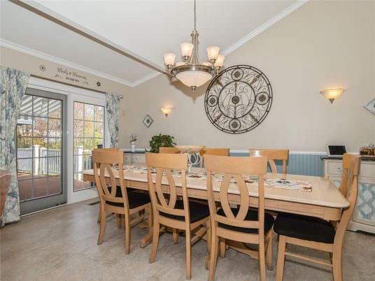 Chandelier, Dining room, Interior