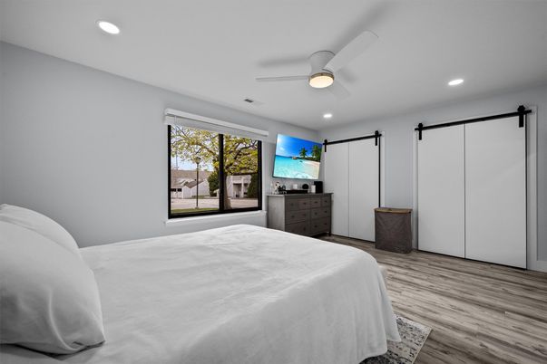 Bedroom, Interior, Recessed Lighting, Wood Texture Flooring
