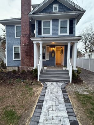 Exterior, Facade, Brick Facade, American Foursquare