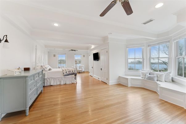 Bedroom, Interior, Recessed Lighting, Water, Wood Texture Flooring