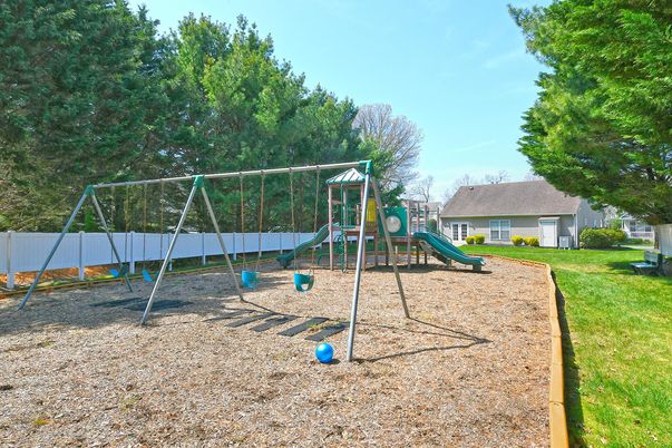 Backyard, Exterior, Playground