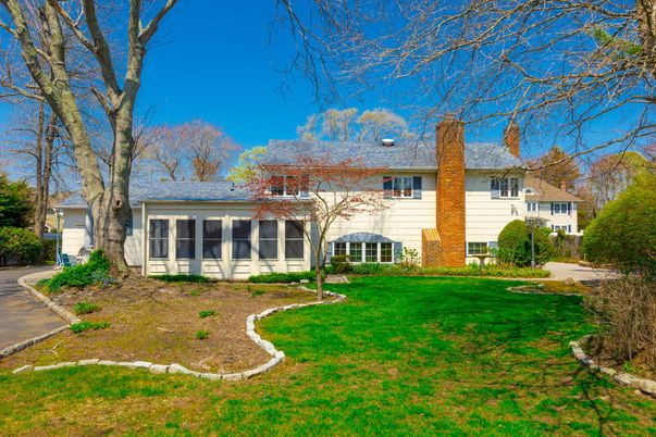 Backyard, Exterior, Facade, Georgian