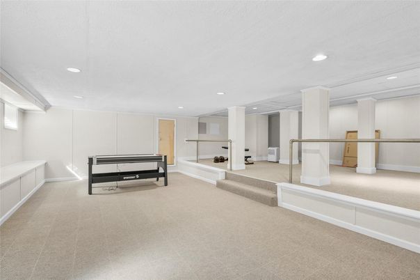 Interior, Recessed Lighting