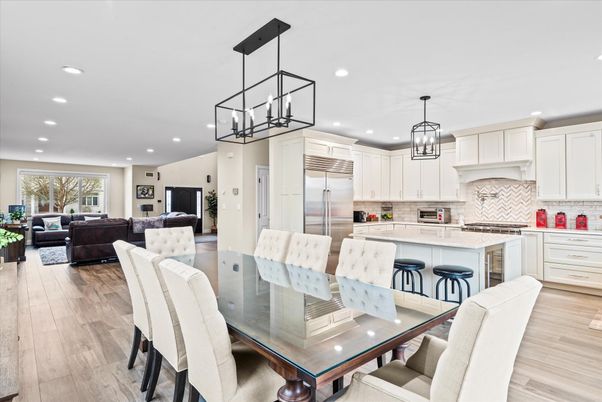 Dining room, Interior, Kitchen, Living room, Pendant Lights, Recessed Lighting, Stainless Steel Appliances, Wood Texture Flooring