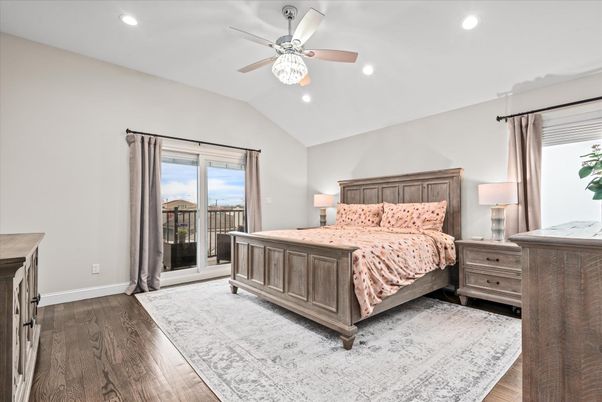 Bedroom, Interior, Recessed Lighting, Wood Texture Flooring