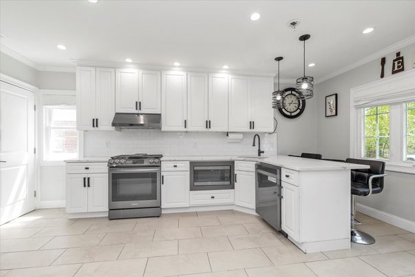 Interior, Kitchen, Pendant Lights, Recessed Lighting, Stainless Steel Appliances