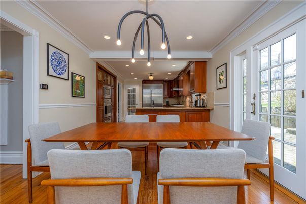Dining room, Interior, Kitchen, Pendant Lights, Recessed Lighting, Stainless Steel Appliances, Wood Texture Flooring