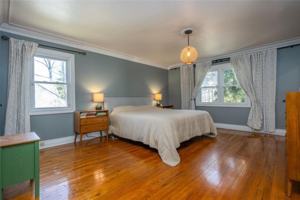 Bedroom, Interior, Pendant Lights, Wood Texture Flooring