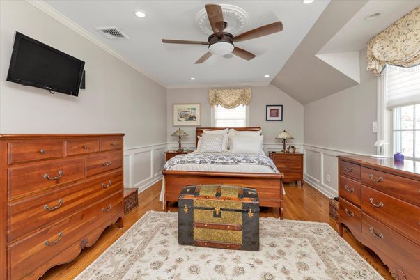 Bedroom, Interior, Recessed Lighting, Wood Texture Flooring