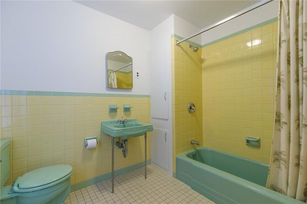Bathroom, Interior