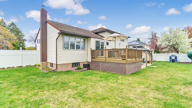 Backyard, Exterior, Hot Tub