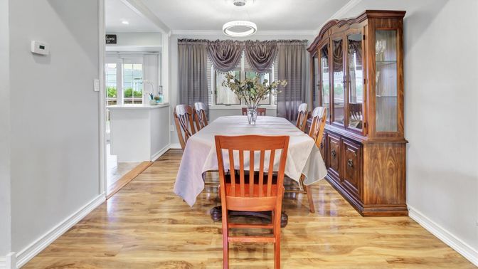 Dining room, Interior, Recessed Lighting, Wood Texture Flooring