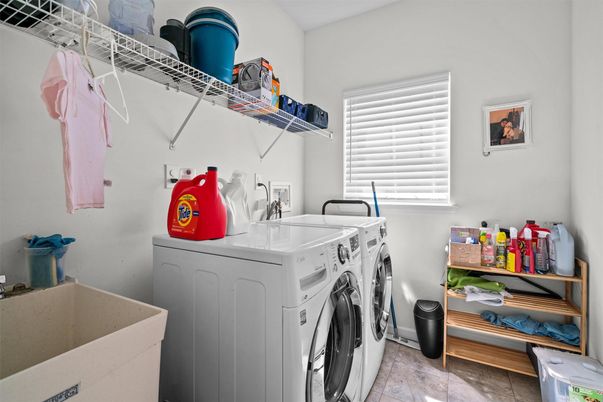 Interior, Washer