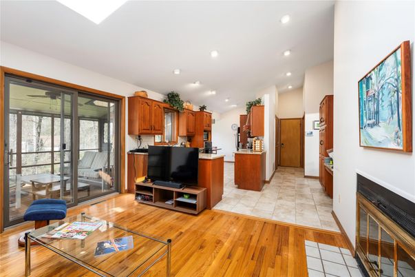 Interior, Kitchen, Living room, Recessed Lighting, Wood Texture Flooring