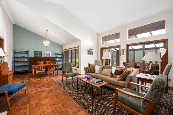 Chandelier, Dining room, Interior, Living room, Wood Texture Flooring