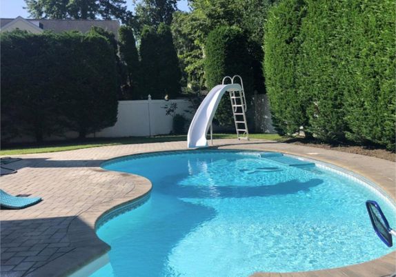 Exterior, Playground, Pool