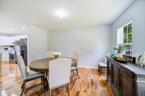 Dining room, Interior, Kitchen, Recessed Lighting, Wood Texture Flooring