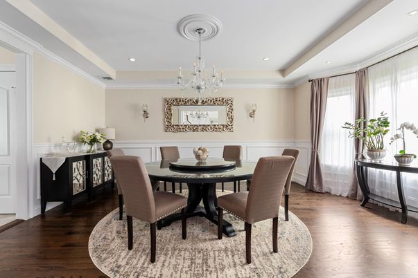 Chandelier, Dining room, Interior, Recessed Lighting, Wood Texture Flooring