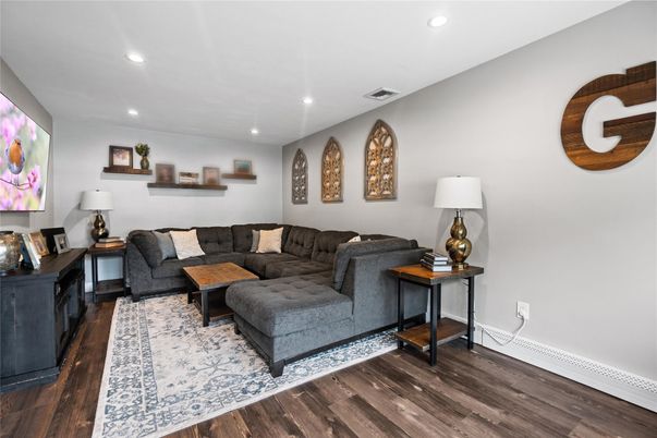 Interior, Living room, Recessed Lighting, Wood Texture Flooring
