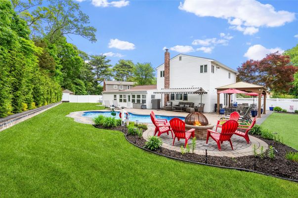 Backyard, Exterior, Pool
