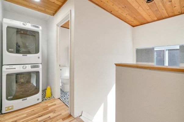 Interior, Recessed Lighting, Washer, Wooden Ceilings, Wood Texture Flooring