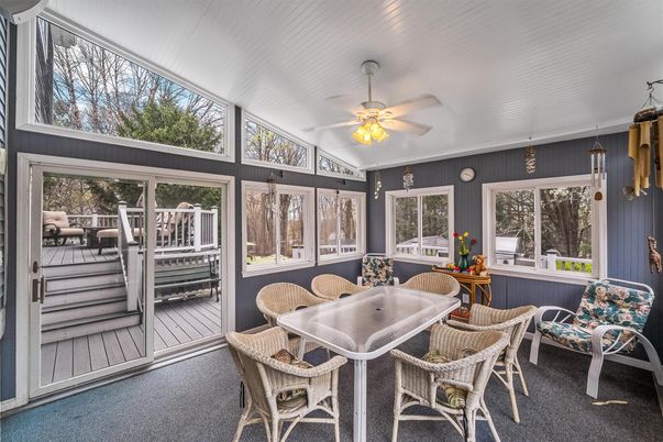 Dining room, Interior, Sun Room