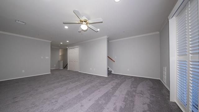 Empty room, Interior, Recessed Lighting
