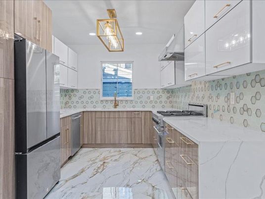 Interior, Kitchen, Marble, Recessed Lighting, Stainless Steel Appliances