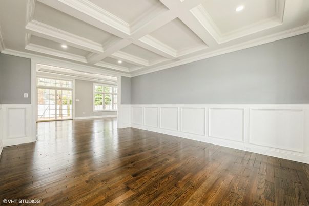 Empty room, Interior, Recessed Lighting, Wood Texture Flooring