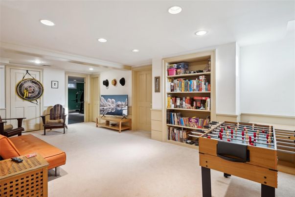 Interior, Recessed Lighting