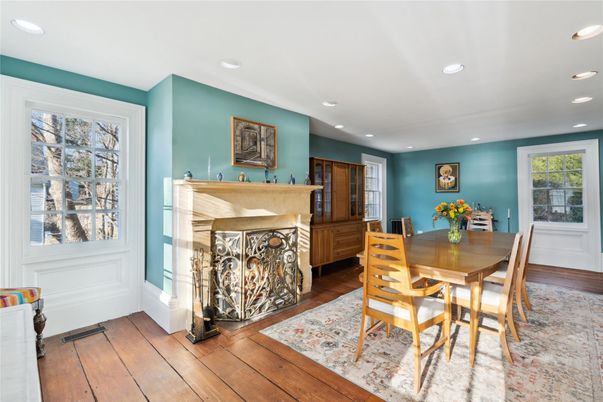 Dining room, Fireplace, Interior, Recessed Lighting, Wood Texture Flooring