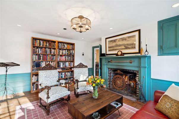 Fireplace, Interior, Living room, Recessed Lighting