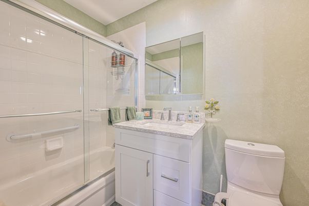 Bathroom, Glass Shower, Interior