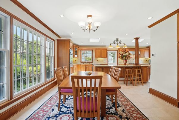 Chandelier, Dining room, Interior, Kitchen, Recessed Lighting