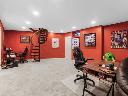 Fitness Equipment, Home Office, Interior, Recessed Lighting