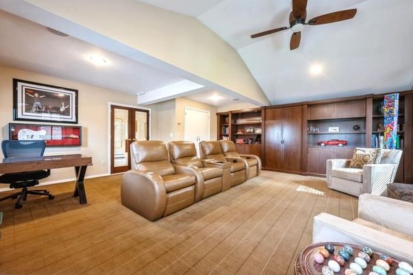 Home Office, Interior, Living room, Recessed Lighting, Wood Texture Flooring