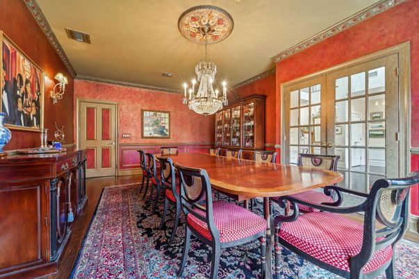 Chandelier, Dining room, Interior