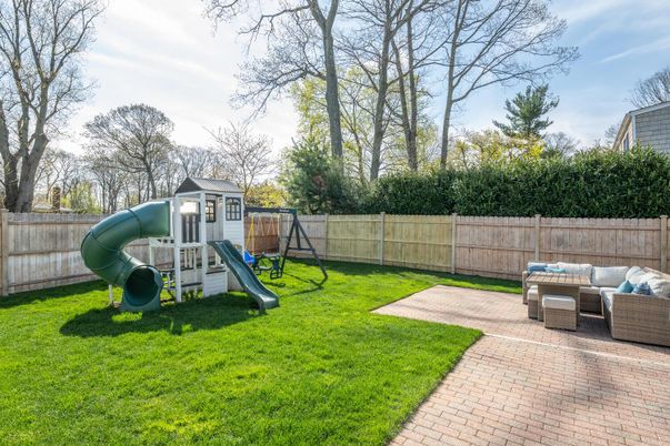 Backyard, Exterior, Playground