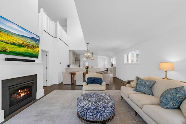 Chandelier, Dining room, Fireplace, Interior, Living room, Pendant Lights, Wood Texture Flooring