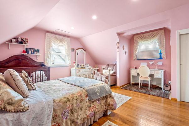 Bedroom, Home Office, Interior, Recessed Lighting, Wood Texture Flooring