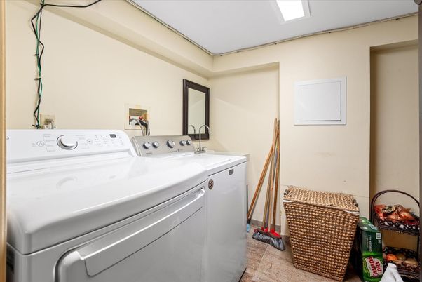 Interior, Washer