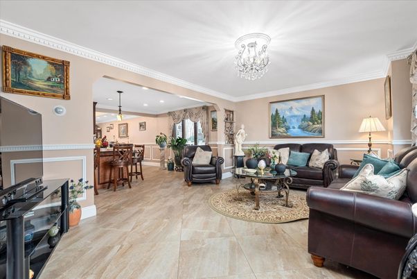 Chandelier, Interior, Kitchen, Living room, Pendant Lights, Recessed Lighting
