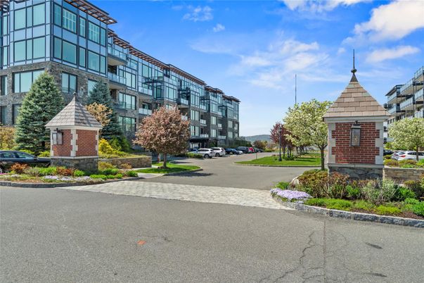 Exterior, Facade, Condo Building