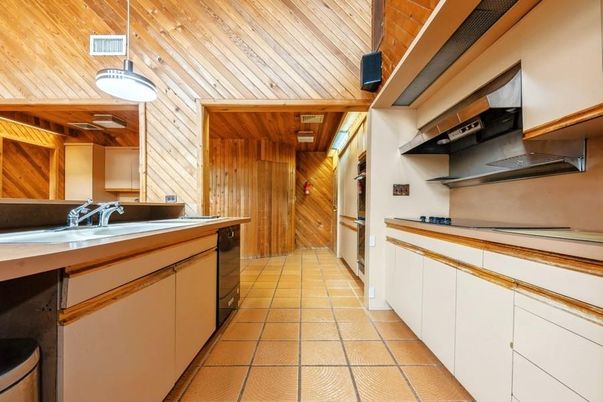 Interior, Kitchen, Pendant Lights, Wooden Ceilings, Wooden Walls