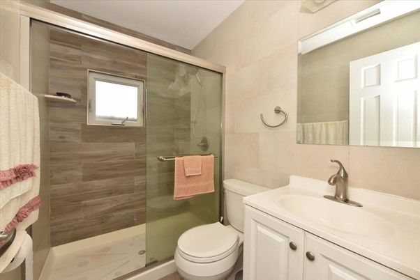 Bathroom, Glass Shower, Interior