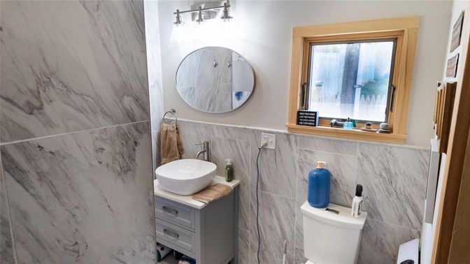 Bathroom, Interior, Marble Walls
